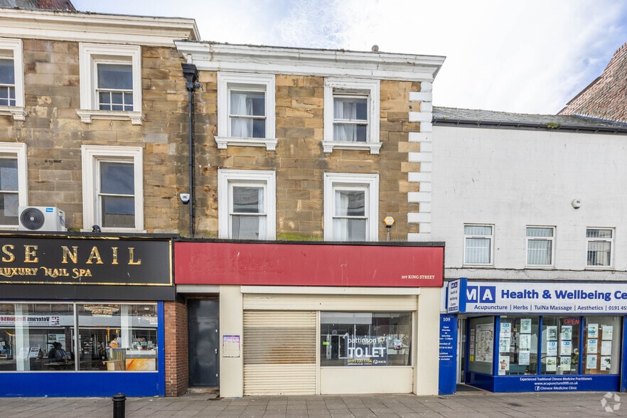 107 King St, South Shields for lease - Building Photo - Image 2 of 3