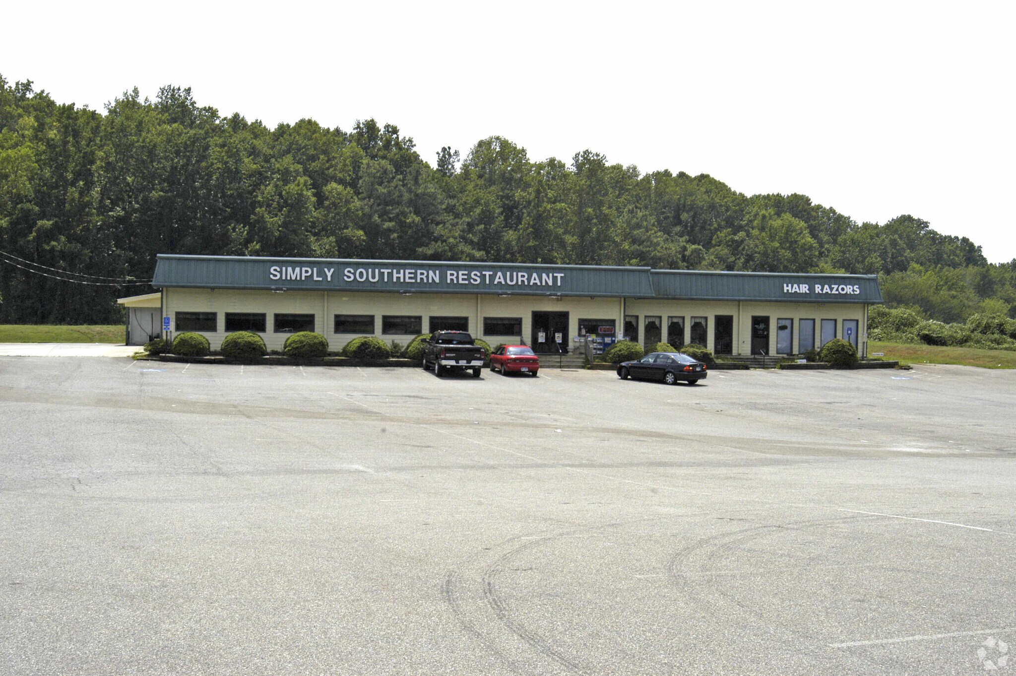 12400 Cumming Hwy, Canton, GA for lease Primary Photo- Image 1 of 21