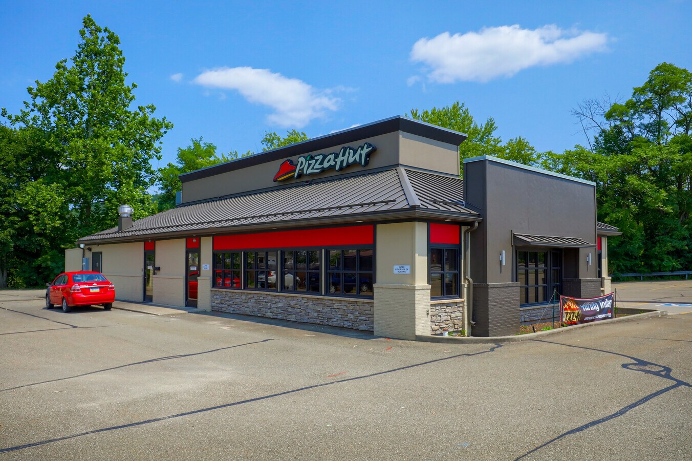 25 Pennsylvania Ave E, Warren, PA 16365