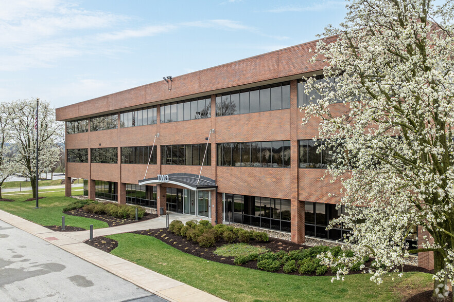 2 Great Valley Pky, Malvern, PA for lease - Primary Photo - Image 1 of 5