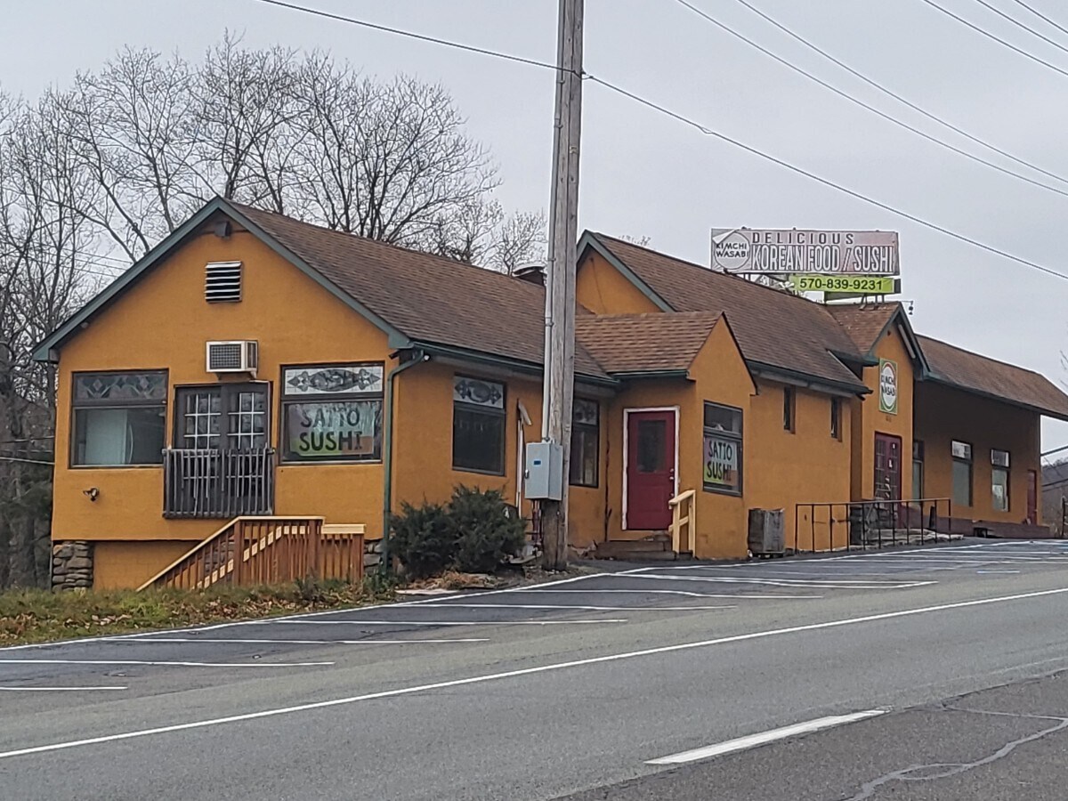 1874 Route 611, Mount Pocono, PA for sale Building Photo- Image 1 of 1