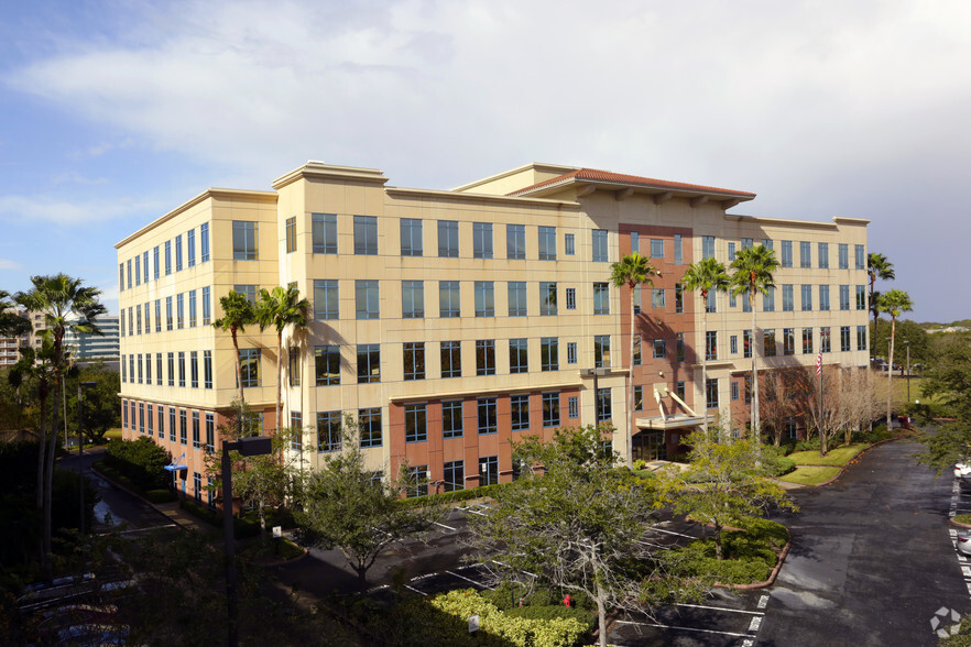 200 Carillon Pkwy, Saint Petersburg, FL for lease - Building Photo - Image 1 of 7