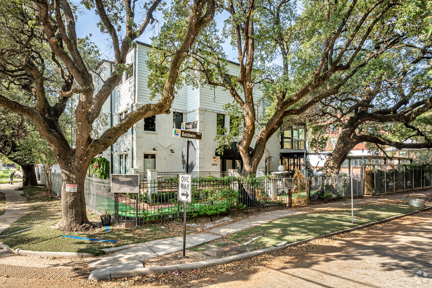 1916 Baldwin St, Houston, TX for sale - Building Photo - Image 1 of 11