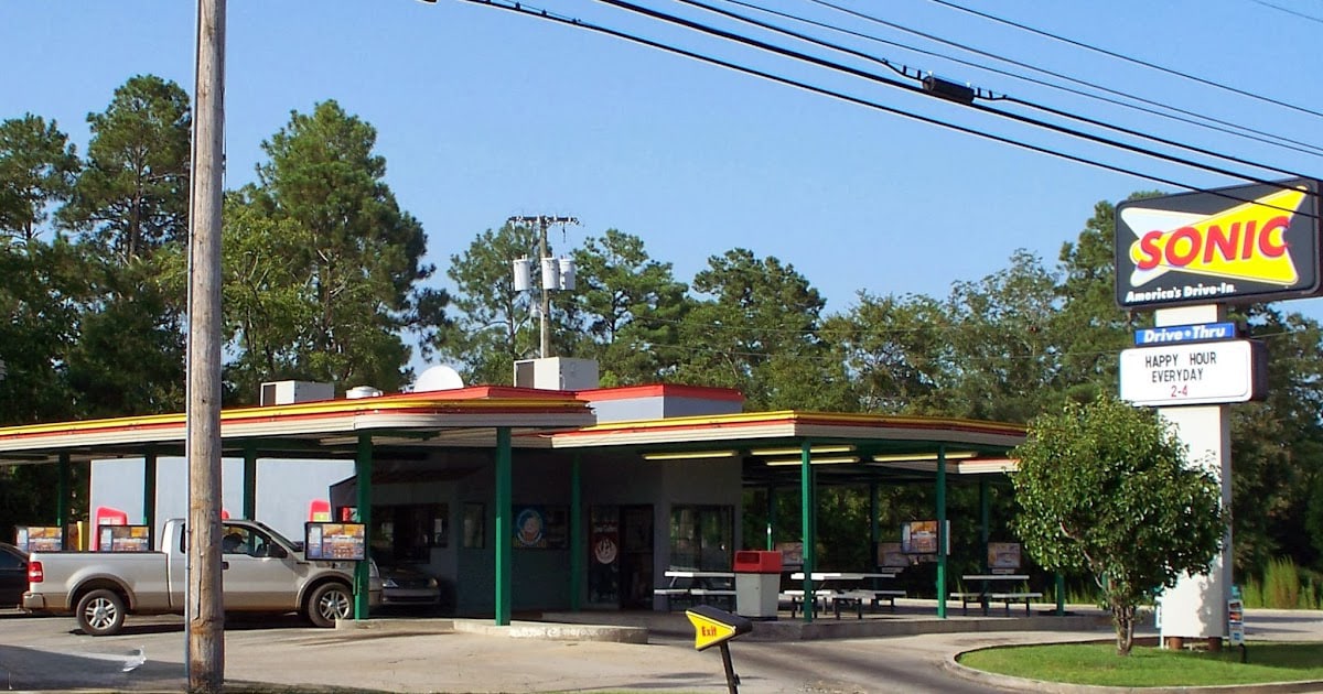 807 1st Ave SE, Moultrie, GA for lease Building Photo- Image 1 of 1