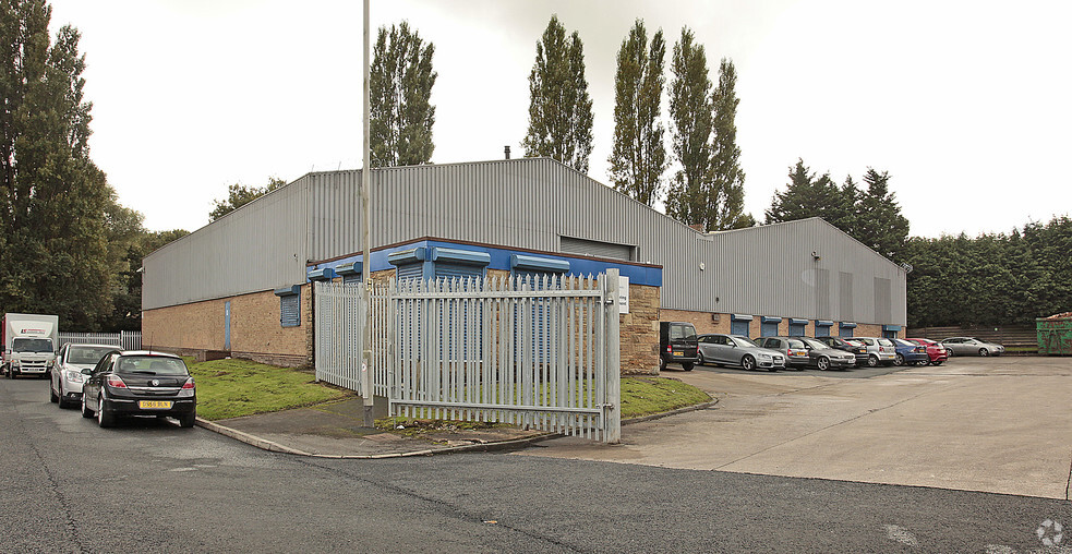 Westland Rd, Leeds for lease - Building Photo - Image 2 of 4