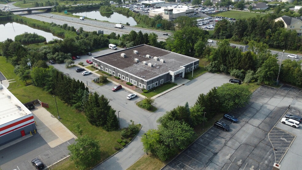 27 Matthews St, Goshen, NY for lease - Building Photo - Image 2 of 3