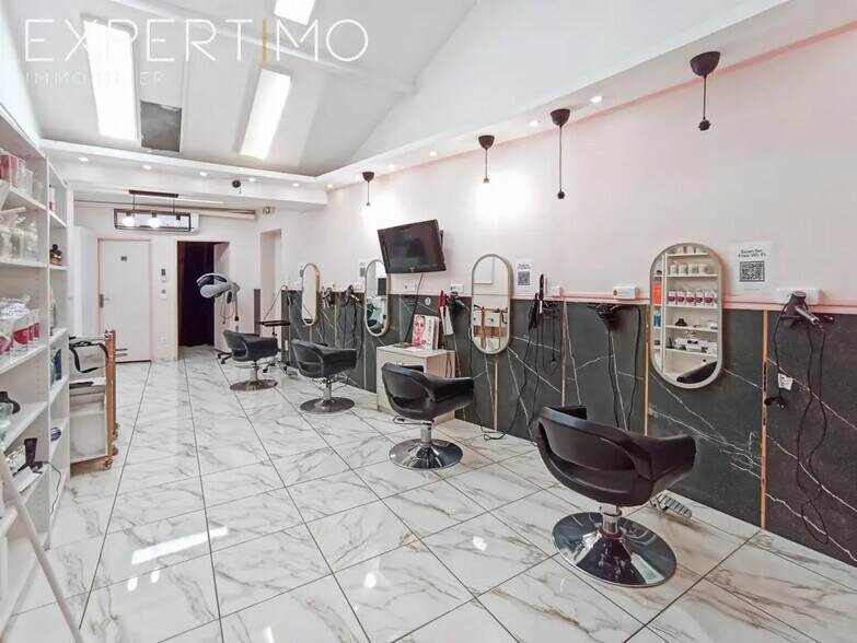 Retail in Étampes for sale - Interior Photo - Image 3 of 6