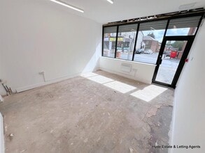 329 Great Cheetham St E, Salford for lease Interior Photo- Image 2 of 12