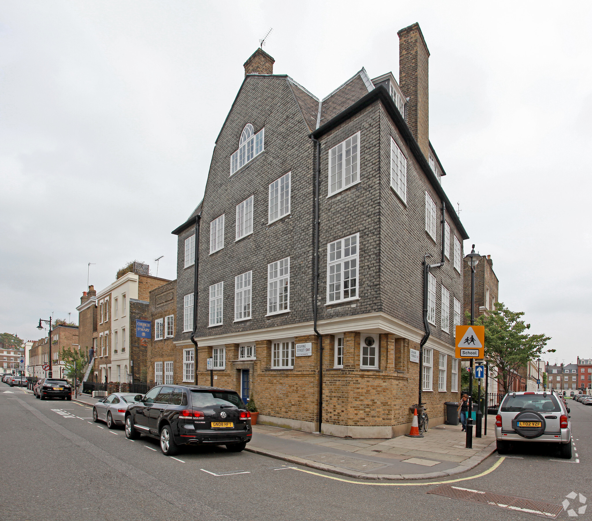 30 Bourne St, London for lease Primary Photo- Image 1 of 3