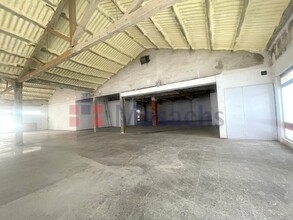 Retail in Terrassa, Barcelona for lease Interior Photo- Image 1 of 7