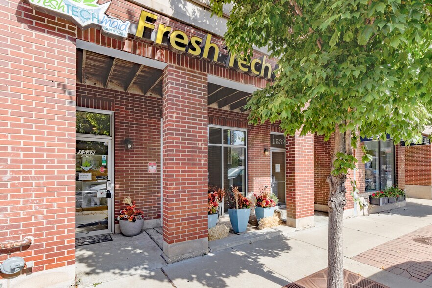 1532 W Fullerton Ave, Chicago, IL for sale - Building Photo - Image 1 of 15