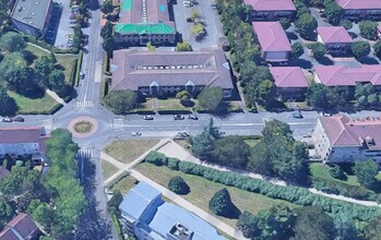 Voisins-le-Bretonneux - AERIAL  map view