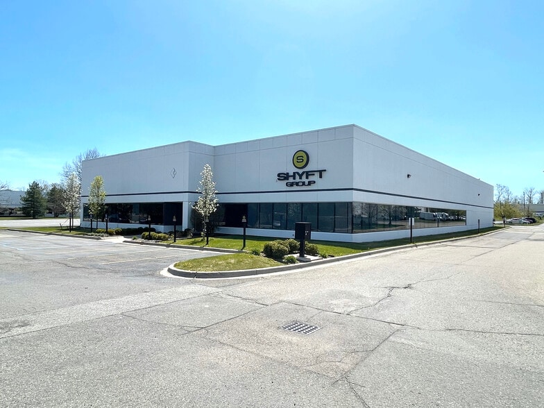 41280 Bridge St, Novi, MI for lease - Building Photo - Image 1 of 6