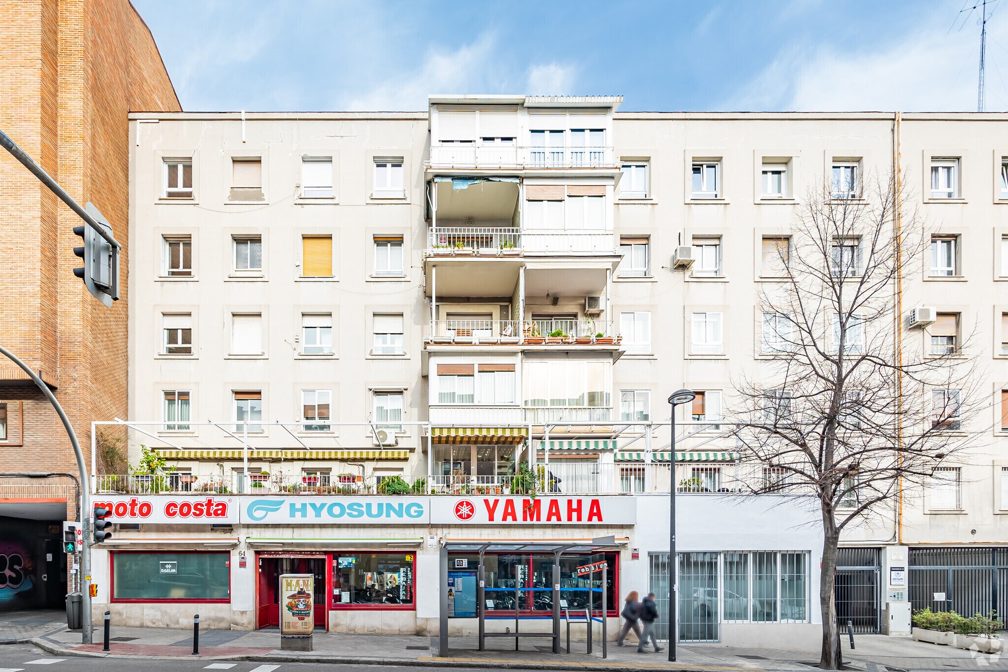 Calle de Cartagena, 64, Madrid, Madrid for sale Primary Photo- Image 1 of 1