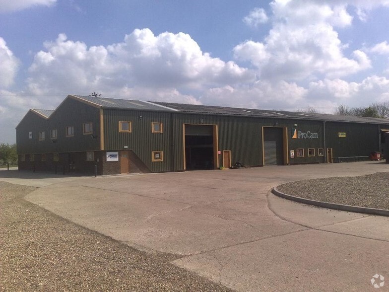 Eleven Mile Ln, Wymondham for sale - Primary Photo - Image 1 of 1