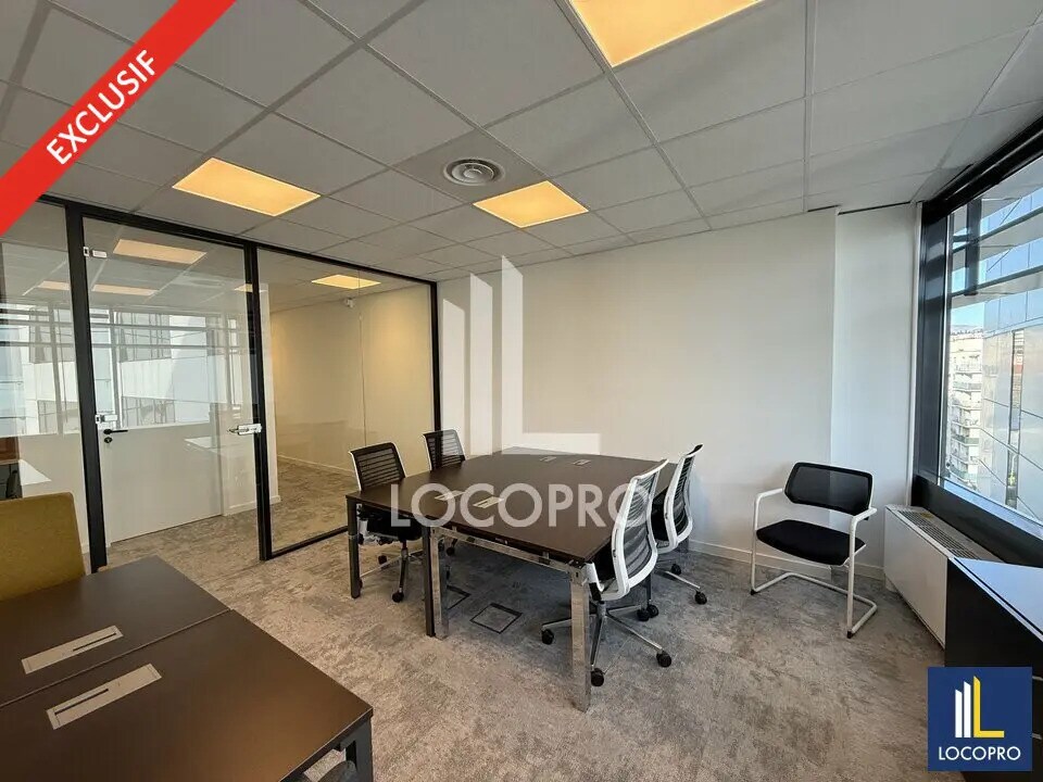 Office in Nice for lease Interior Photo- Image 1 of 9