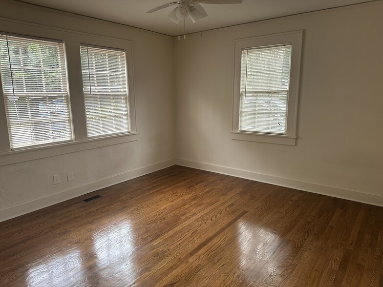 1205 Troupe St, Augusta, GA for lease - Interior Photo - Image 3 of 11