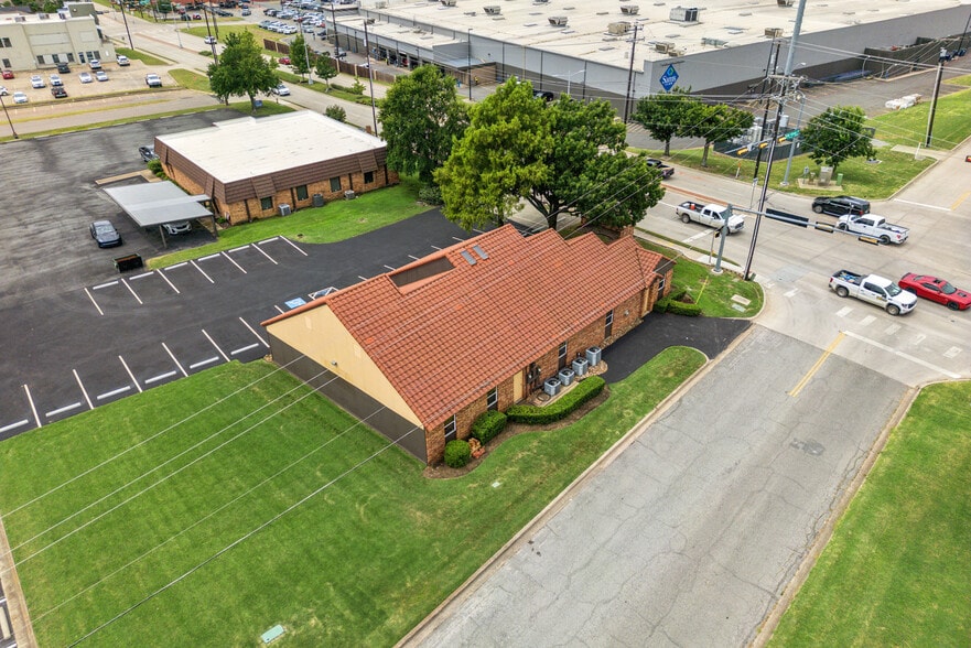 3415 N Loy Lake Rd, Sherman, TX for sale - Building Photo - Image 3 of 10