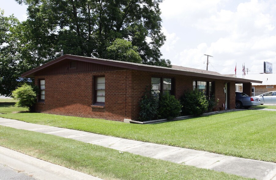 801 Ingram St, Conway, AR for sale - Primary Photo - Image 1 of 1
