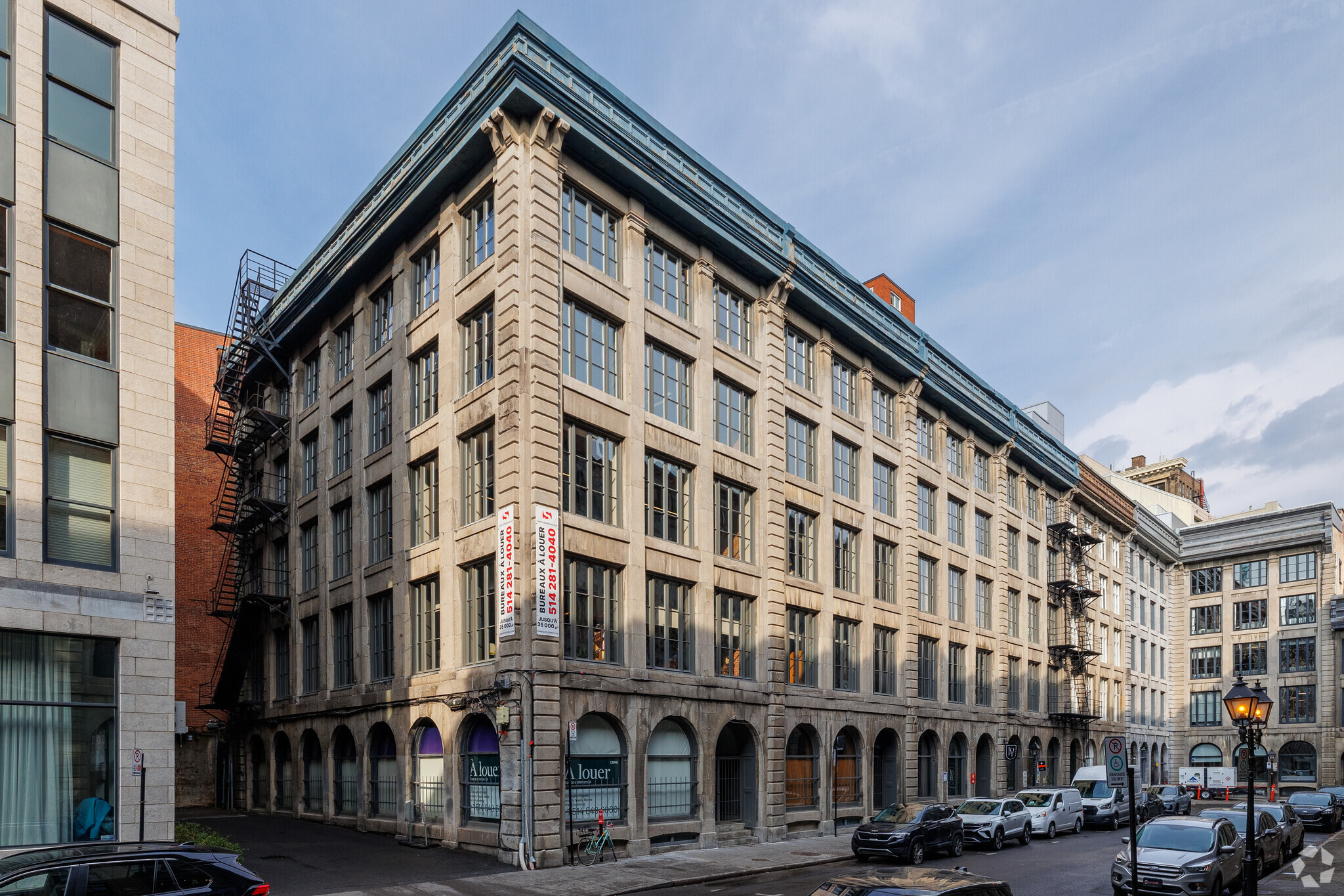 63 Rue De Brésoles, Montréal, QC for lease Building Photo- Image 1 of 22