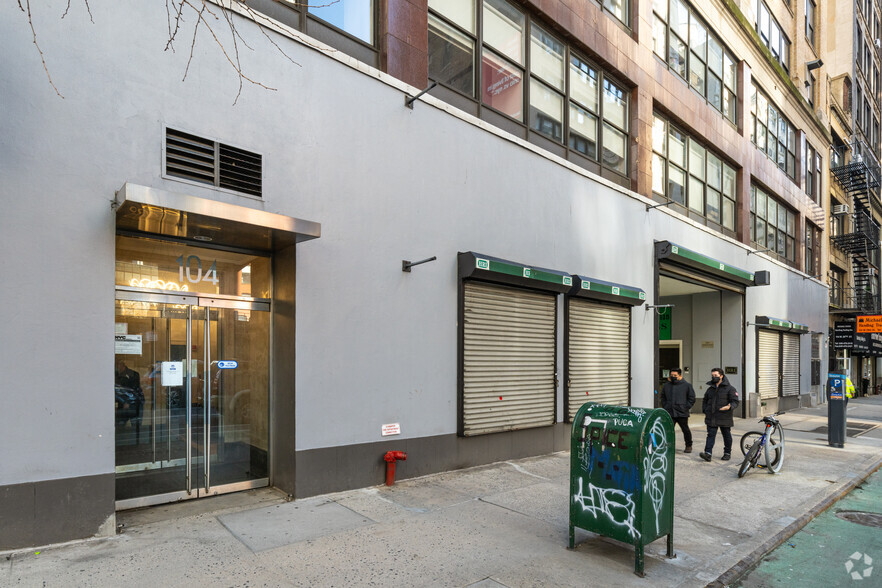 104 W 29th St, New York, NY for lease - Building Photo - Image 2 of 6