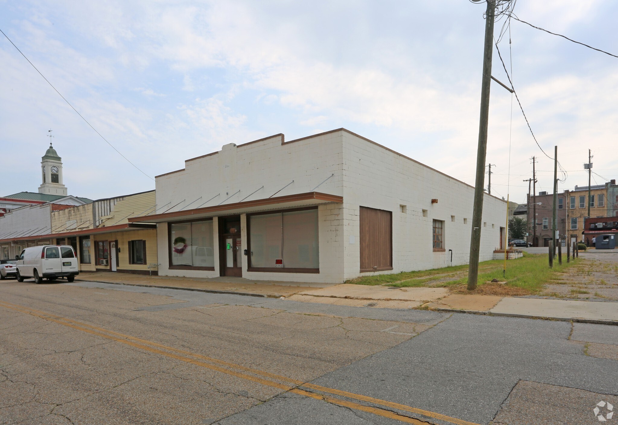 1005 Gurnee Ave, Anniston, AL for sale Primary Photo- Image 1 of 1
