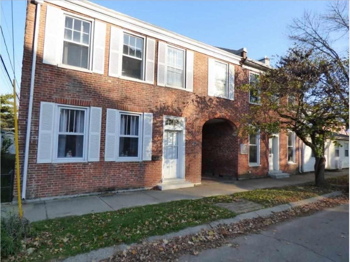 109-111 S Morton St, Centerville, IN for sale Building Photo- Image 1 of 1