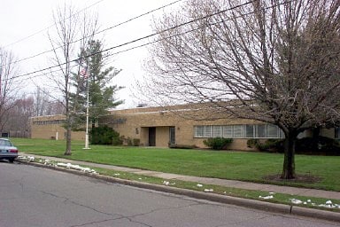 47 Langstaff Ave, Edison, NJ for lease - Building Photo - Image 2 of 8