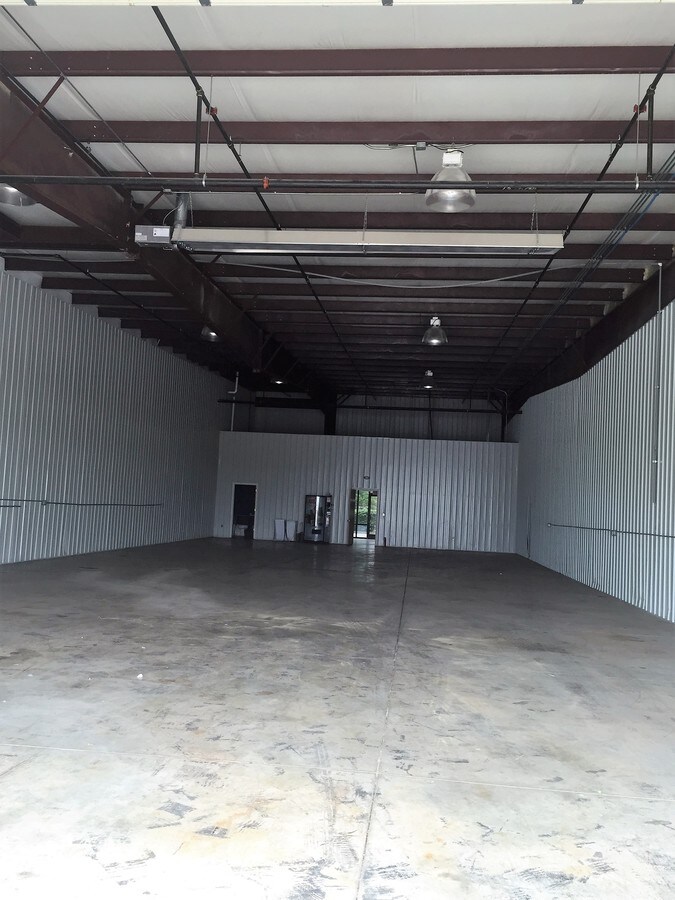 4745 Rockwell Rd, Winchester, KY 40391