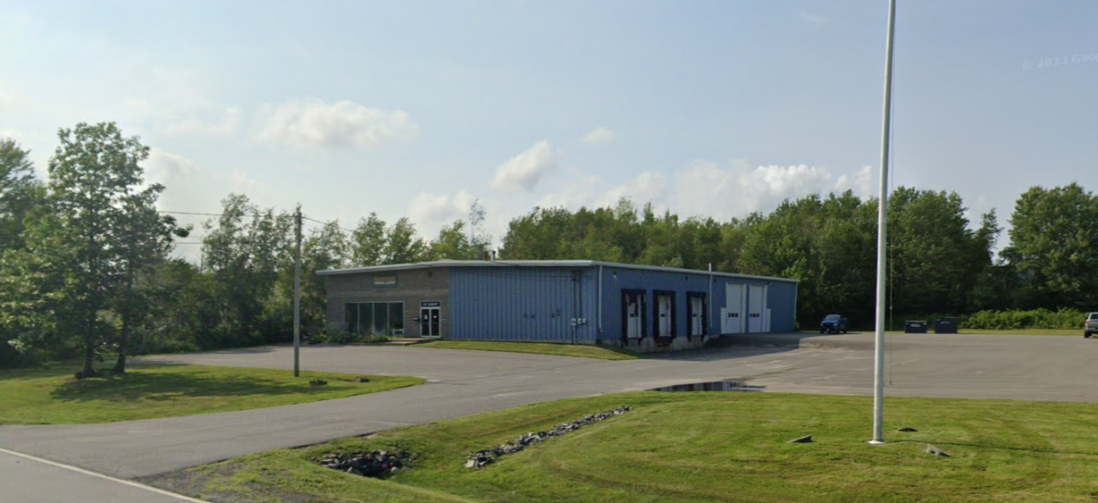 167 Target Cir, Bangor, ME for sale Primary Photo- Image 1 of 1