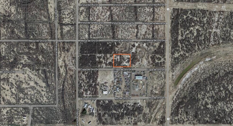2937 E CUPA DE ORO DR 8, Mohave Valley, AZ for sale - Primary Photo - Image 1 of 2