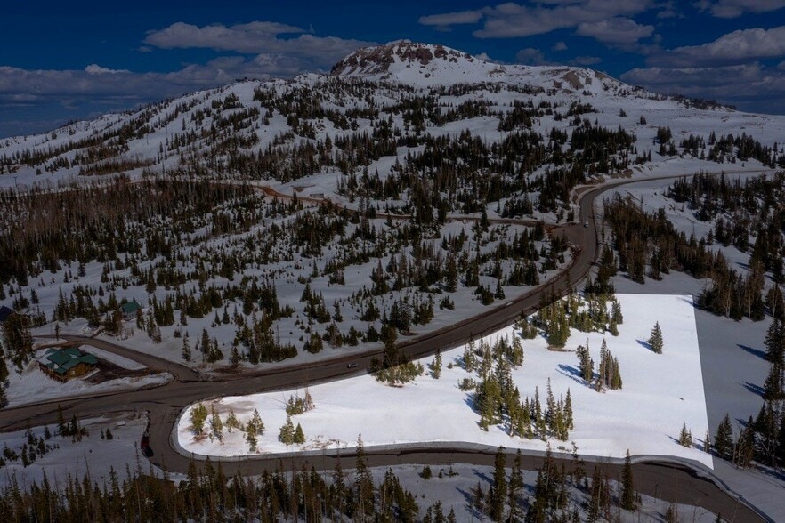 164-198 Zion View Drive, Brian Head, UT for sale - Building Photo - Image 2 of 6