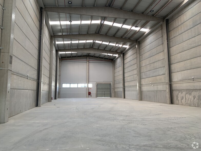 Calle Jacinto Benavente, 5, Torrejón De Ardoz, Madrid for lease - Building Photo - Image 3 of 8