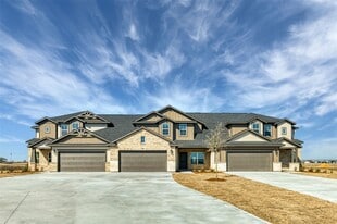 Positive Cashflow New Build DFW Triplex - Triplex Property