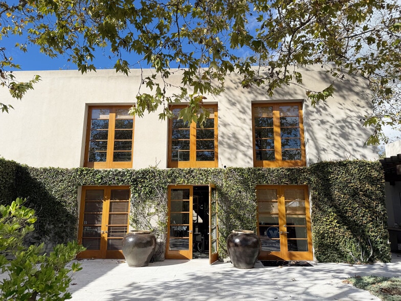 1505 E Valley Rd, Montecito, CA for lease - Interior Photo - Image 1 of 17