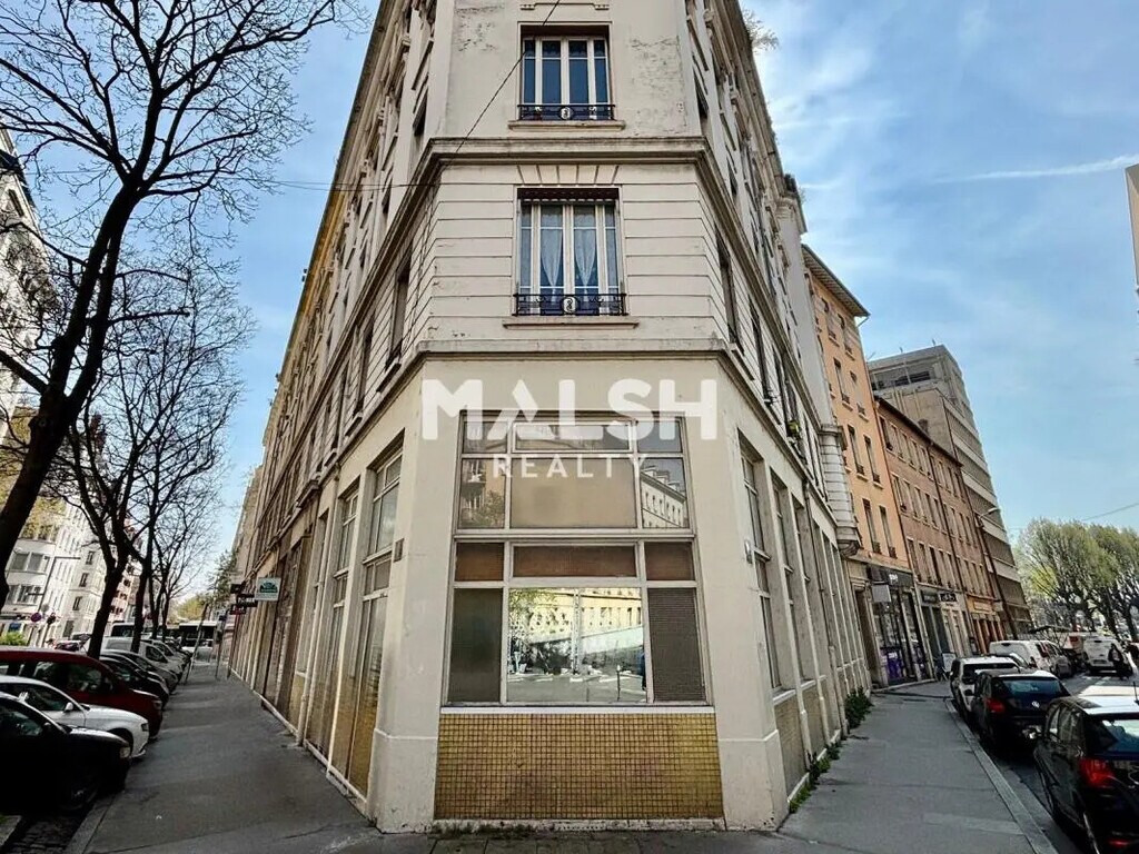 Vente Bureaux 233 m² - Photo 1
