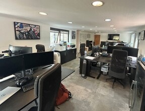 Holyport Rd, Maidenhead for lease Interior Photo- Image 1 of 6