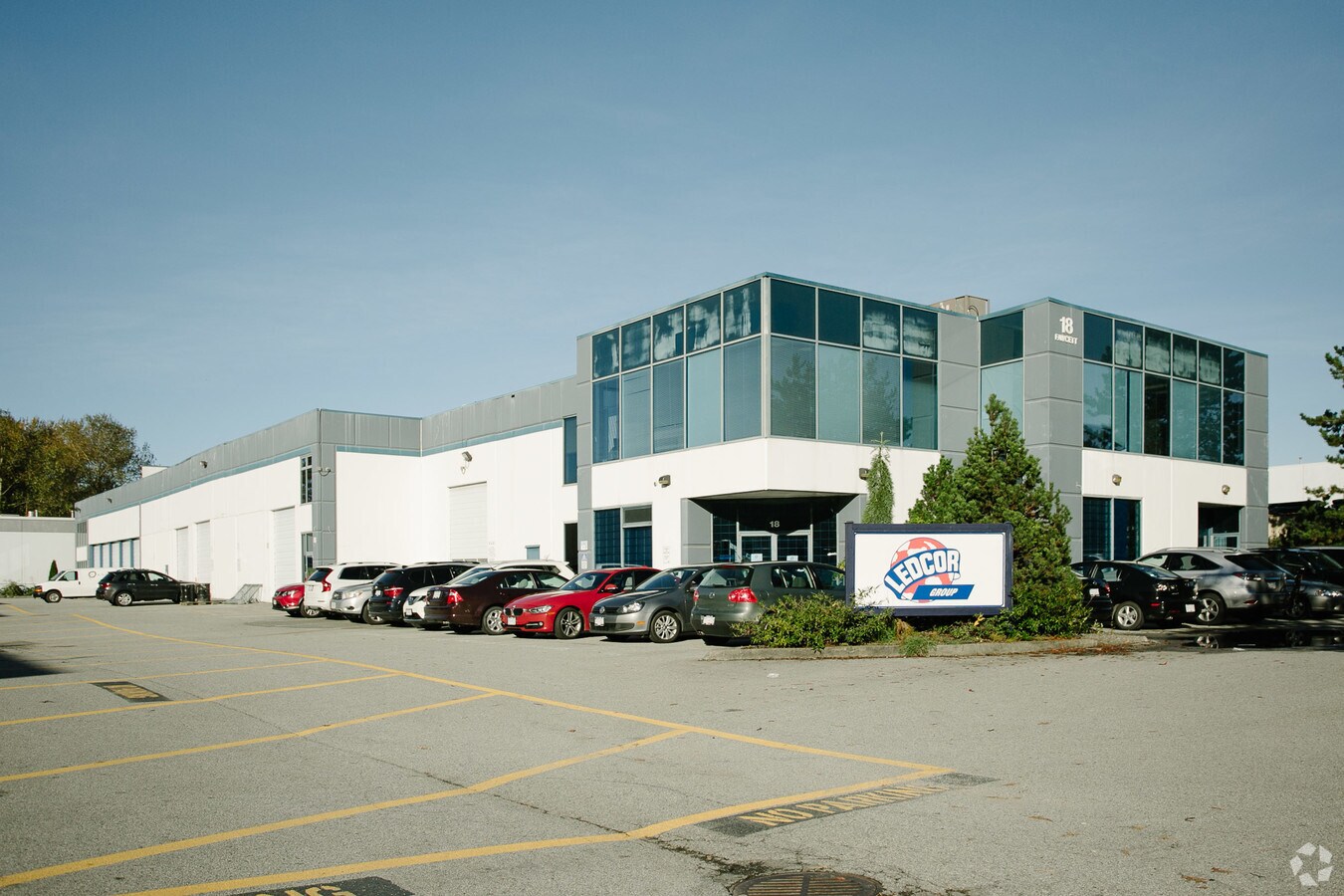 18 Fawcett Rd, Coquitlam, BC V3K 6X9