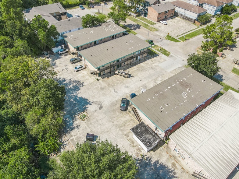 1413 Jim Taylor Dr, Baton Rouge, LA for sale - Building Photo - Image 1 of 14
