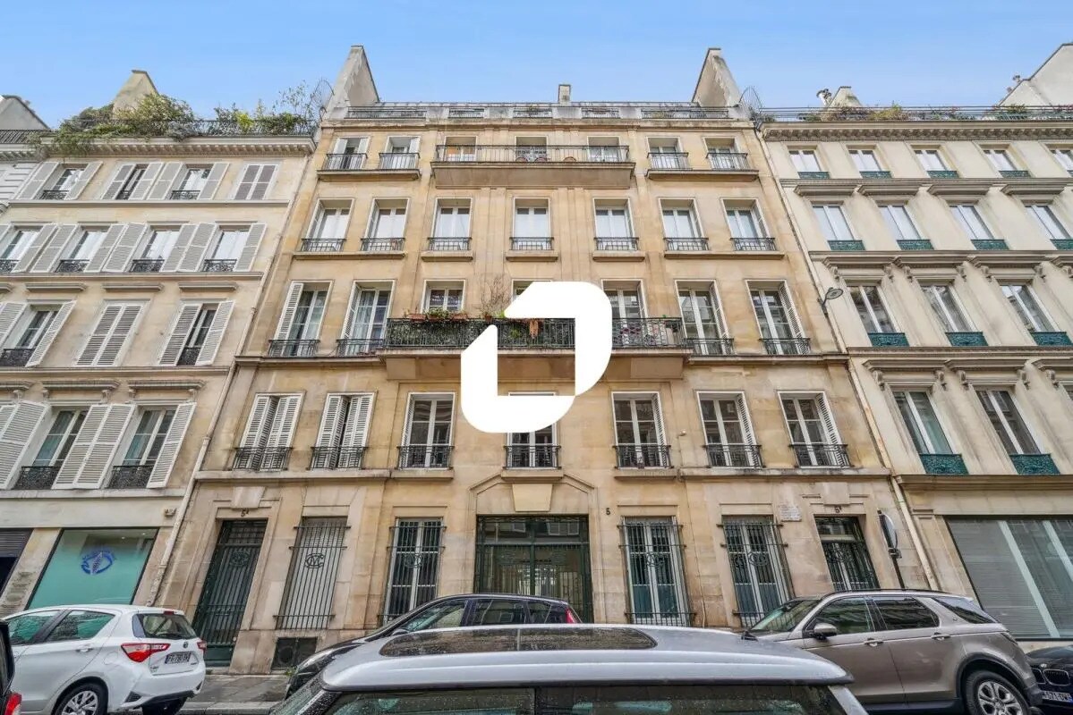 Office in Paris for lease Building Photo- Image 1 of 13