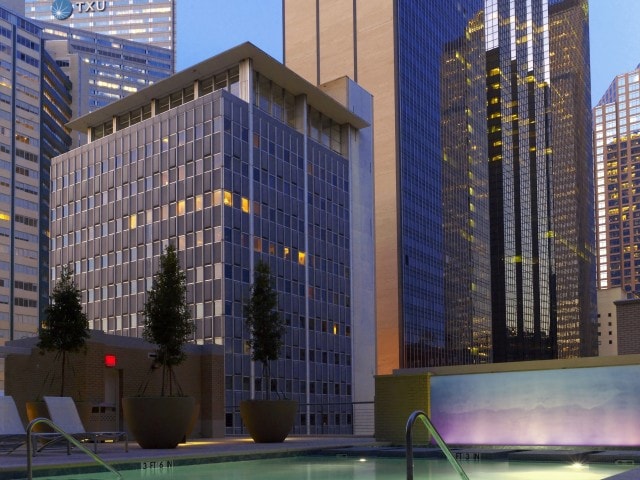 1415 Main St, Dallas, TX for sale - Building Photo - Image 1 of 1