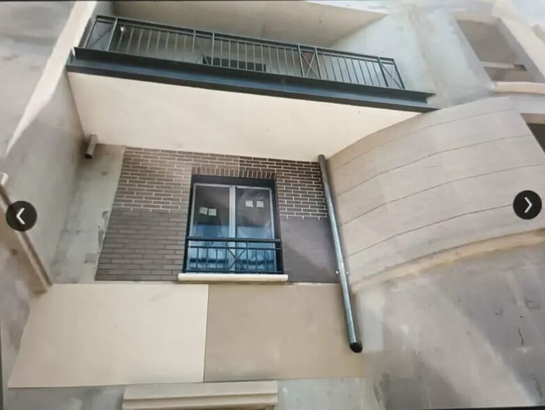 Retail in Le Plessis-Trévise for lease - Building Photo - Image 3 of 6