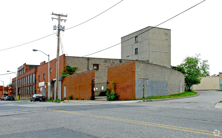 4001 E Baltimore St, Baltimore, MD for sale - Primary Photo - Image 1 of 1