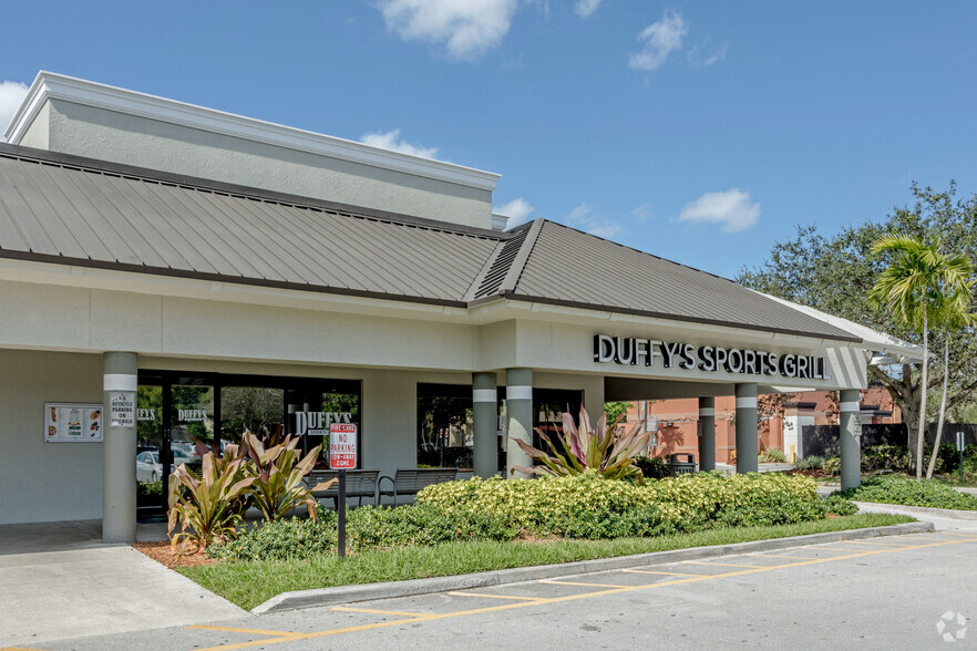 6714-6864 Forest Hill Blvd, Greenacres, FL for lease - Building Photo - Image 3 of 10