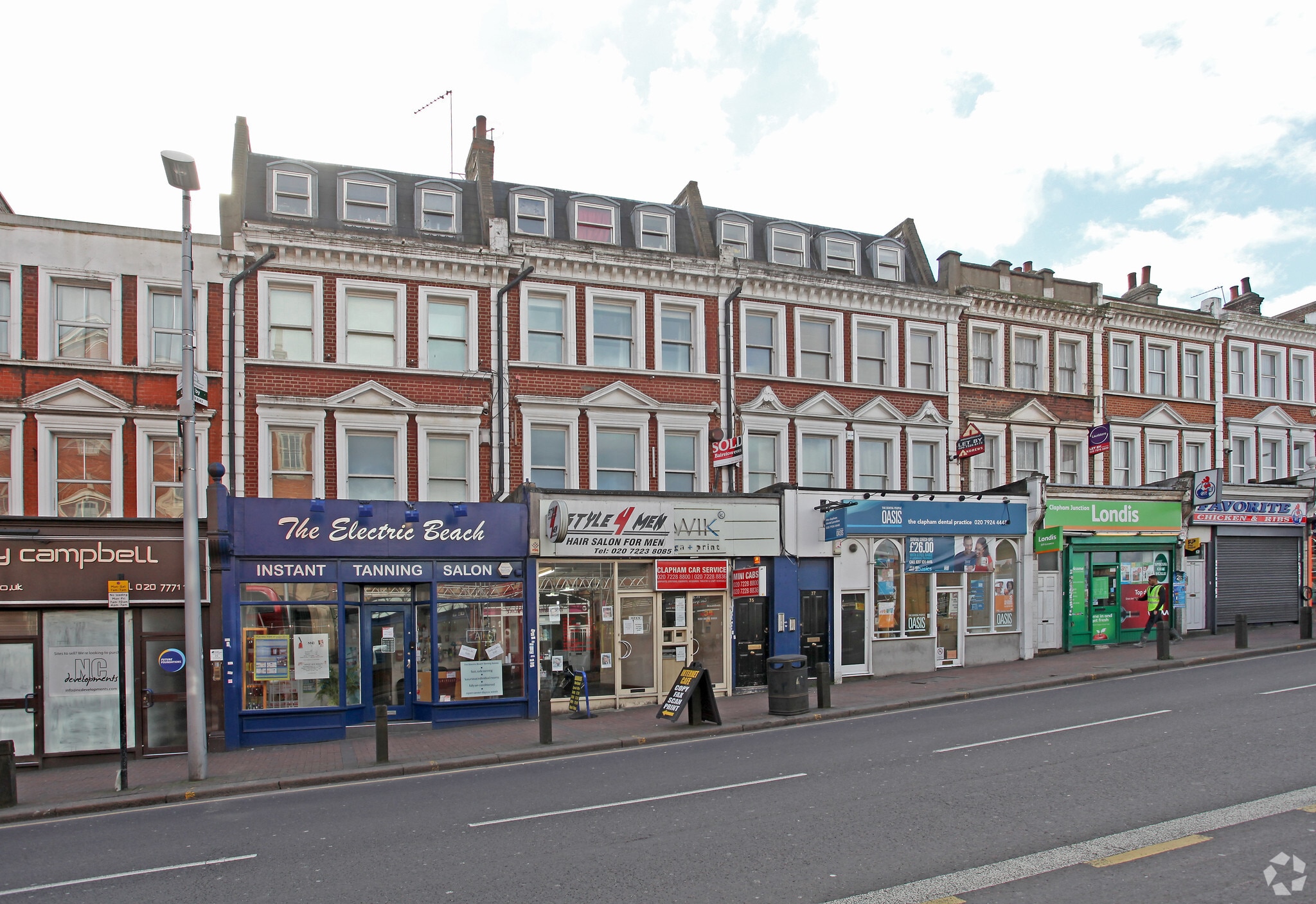 35 St Johns Hl, London for sale Primary Photo- Image 1 of 1