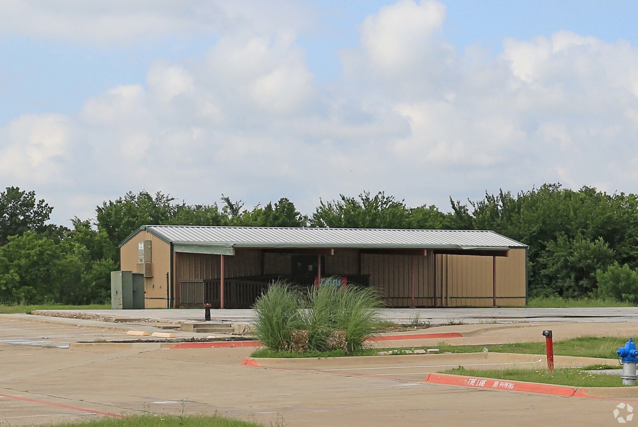 5026 Locust Grove Rd, Garland, TX for sale Primary Photo- Image 1 of 1