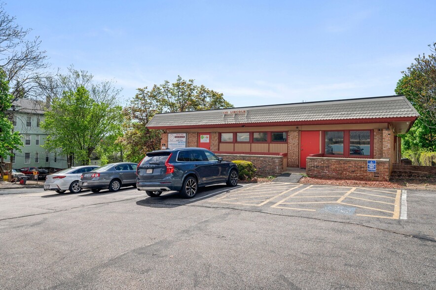 130 Lincoln St, Worcester, MA for lease - Building Photo - Image 2 of 6