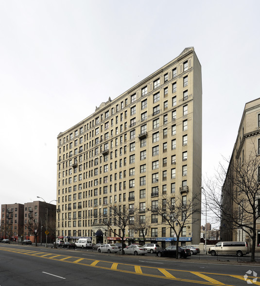 1749 Grand Concourse, Bronx, NY for sale - Primary Photo - Image 1 of 1