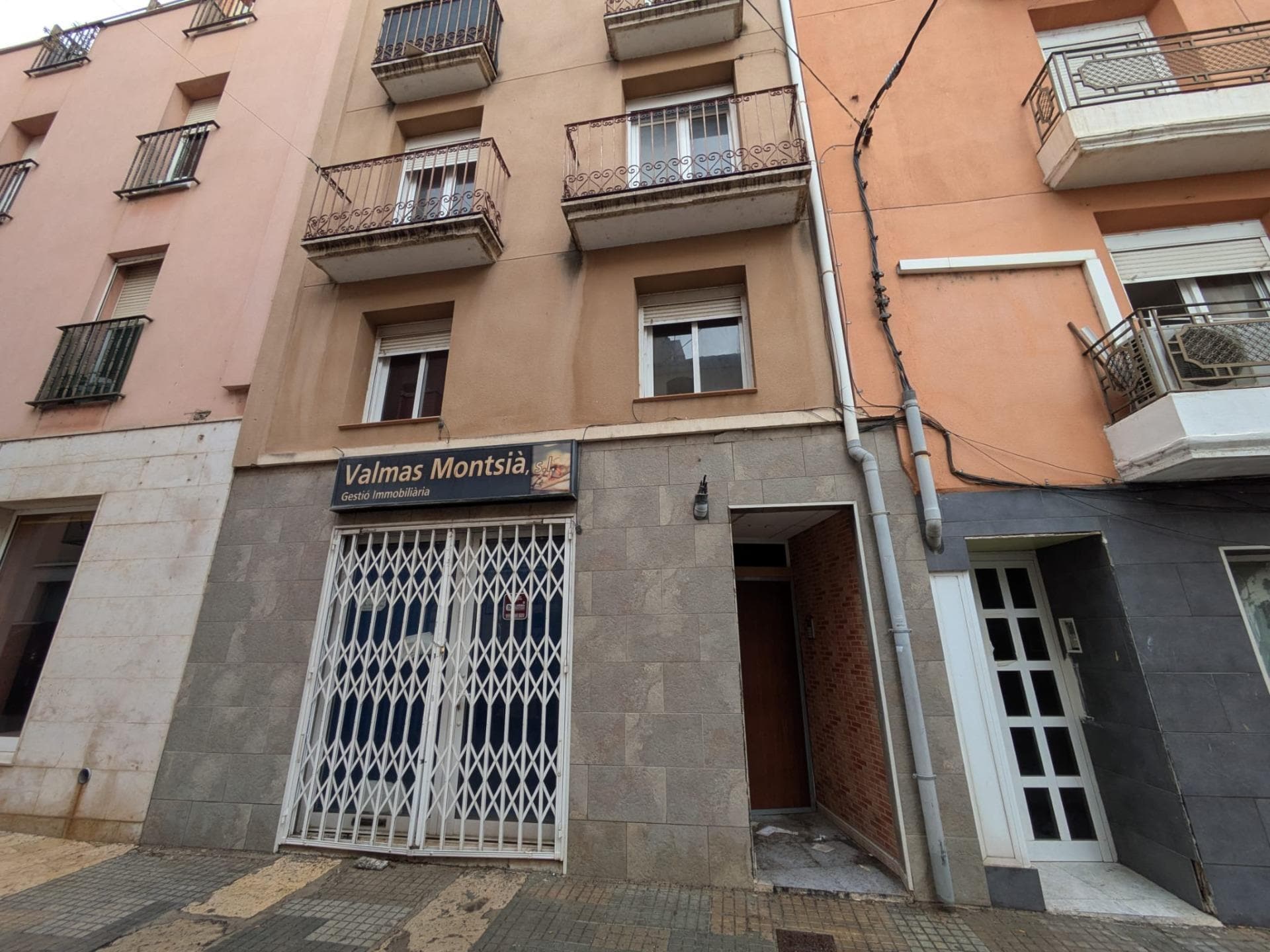 Multifamily in Amposta, Tarragona for sale Building Photo- Image 1 of 9