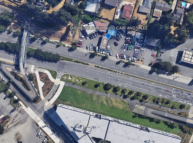 15544 Aurora Ave N, Shoreline, WA for sale - Aerial - Image 1 of 6